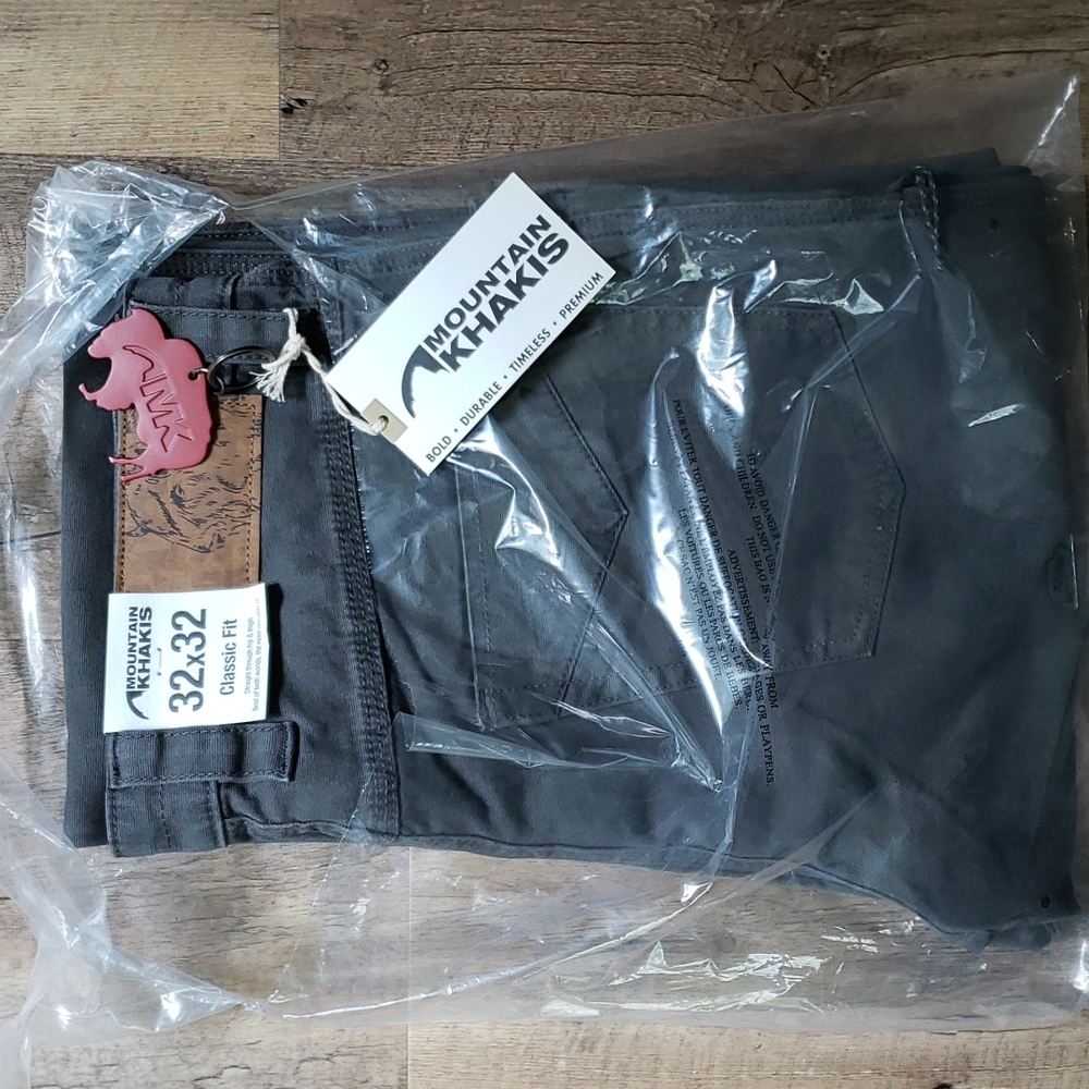 Mountain khakis 32x32